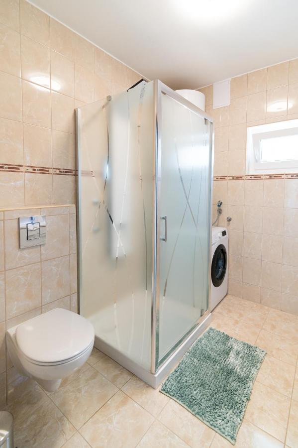 Eternity Apartmanhaz Keszthely Exterior photo